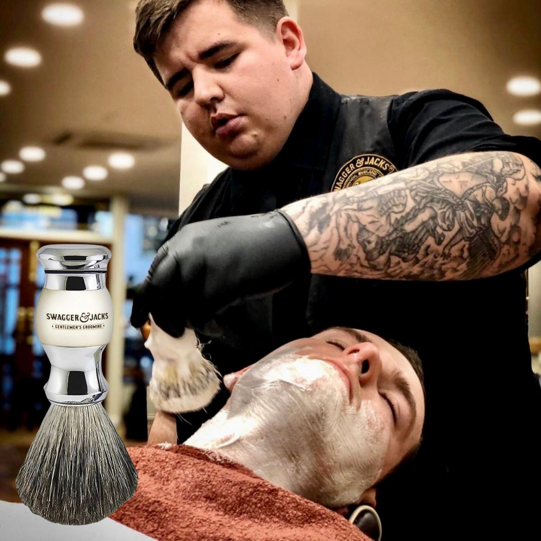 Shaving brush creating rich lather for traditional wet shaving