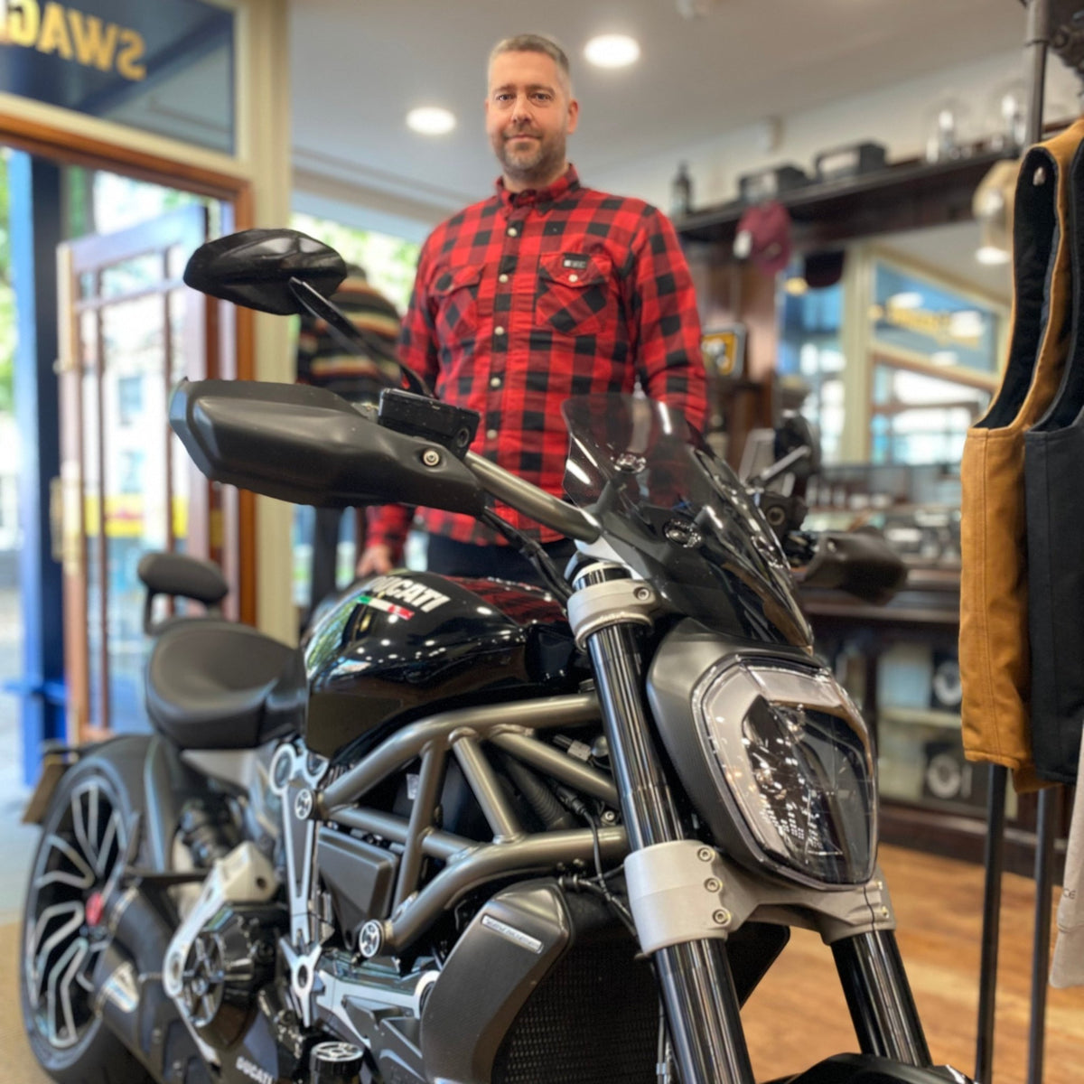 Lee’s Ducati Diavel - Swagger & Jacks Ltd