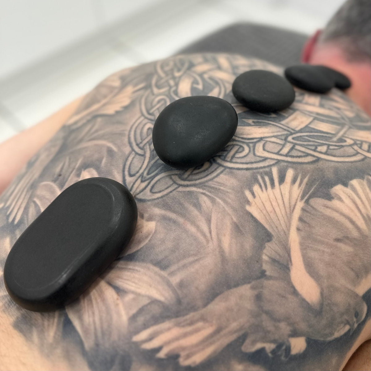 BENEFITS OF HOT STONE MASSAGE - Swagger & Jacks Ltd
