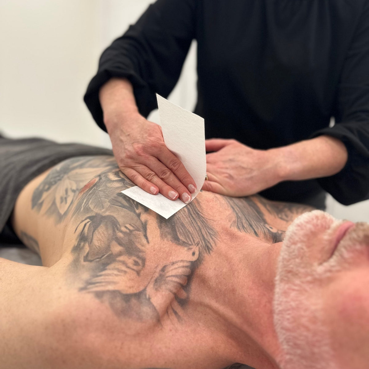 BENEFITS OF MENS WAXING - Swagger & Jacks Ltd