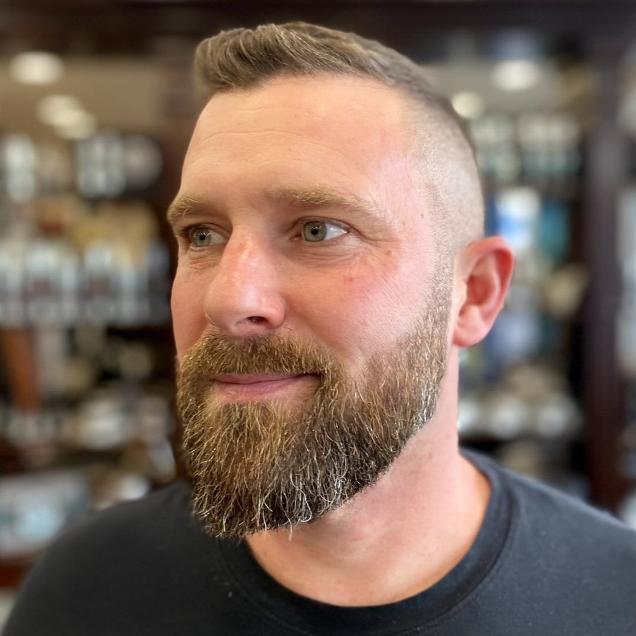 The Rise of Shorter Beards: Embracing Summer's Cool and Practical Trend - Swagger & Jacks Ltd